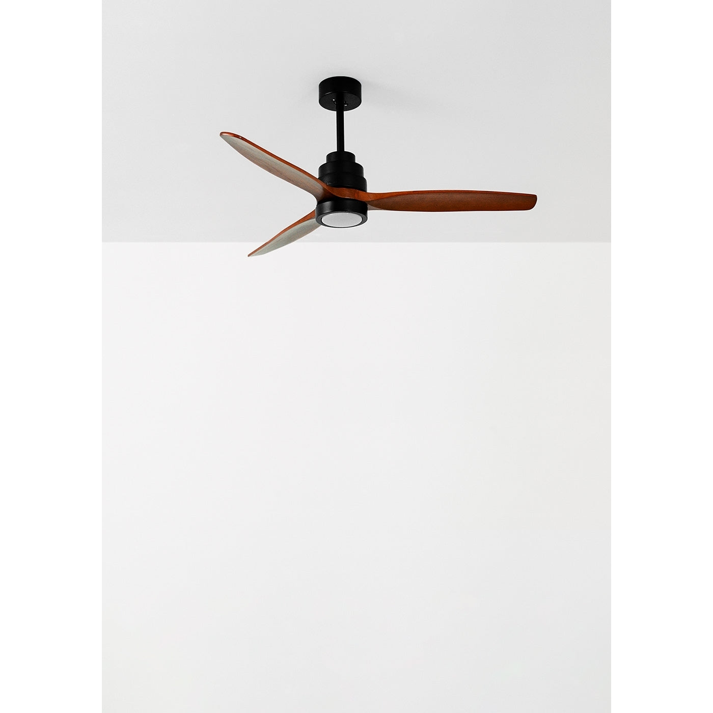 Wind Stylance M - Ventilatore da soffitto silenzioso in legno al 100% - Con luce e telecomando - Nero e legno scuro
