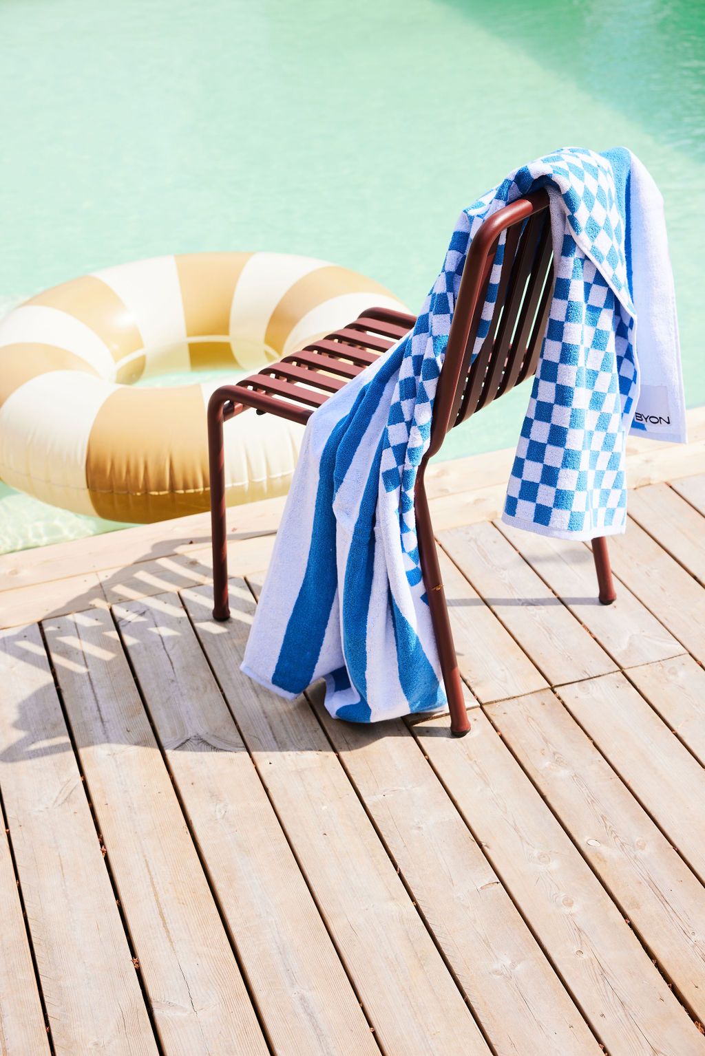 Gelbes Strandhandtuch