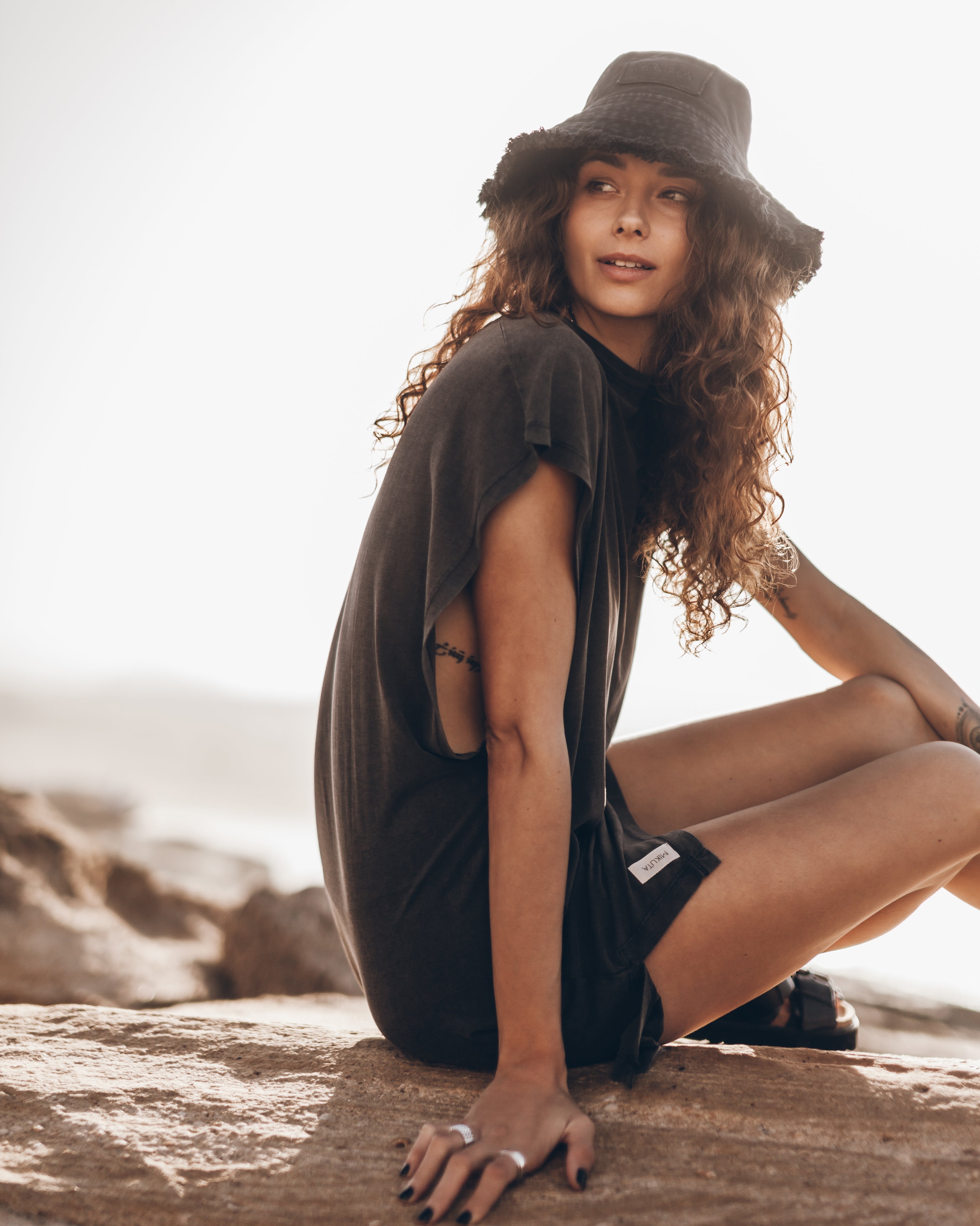 Il cappello a secchiello Charcoal