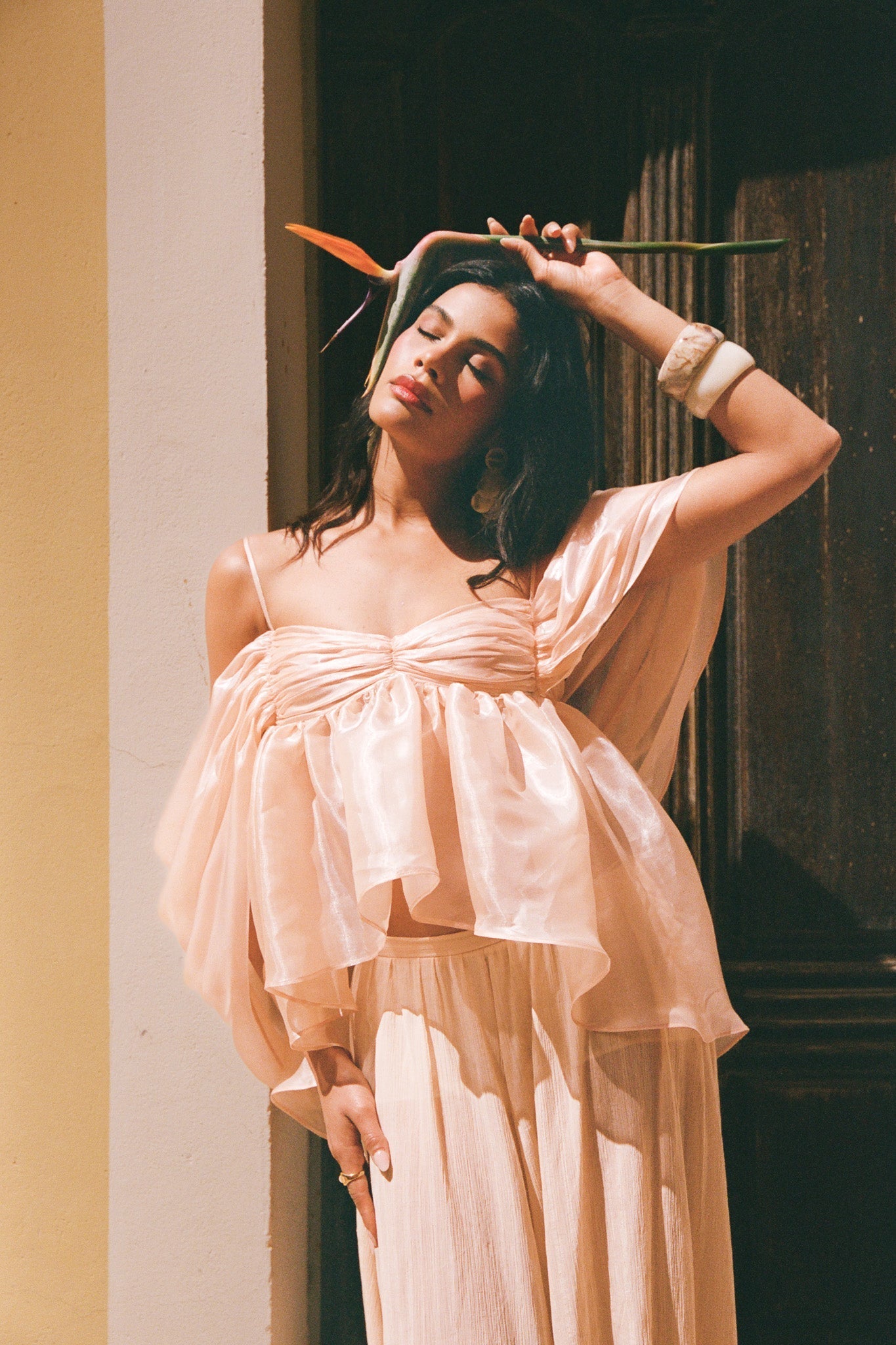 Top a balze in organza - Albicocca