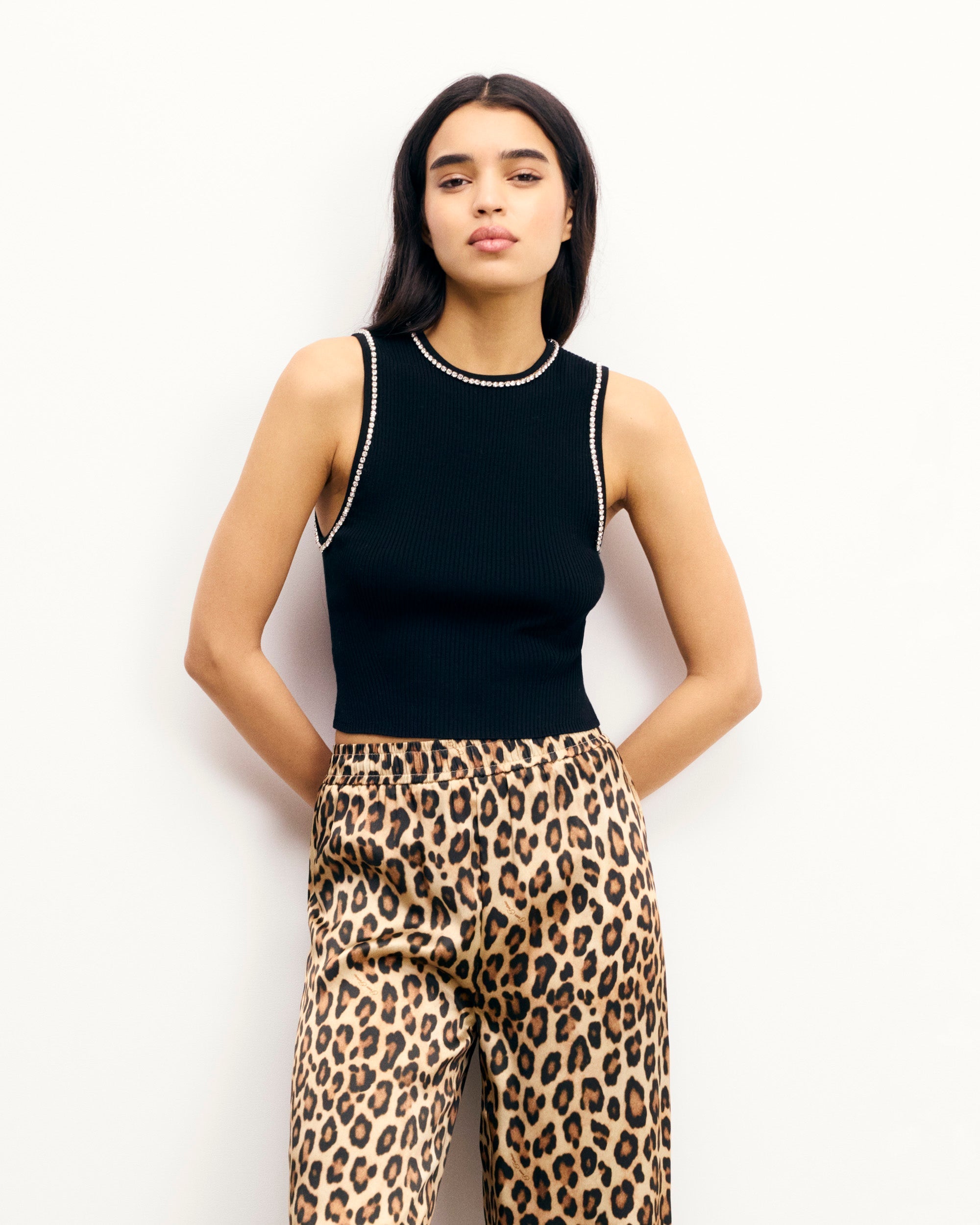 Top Tanktop mit Strass-Kragen - Schwarz