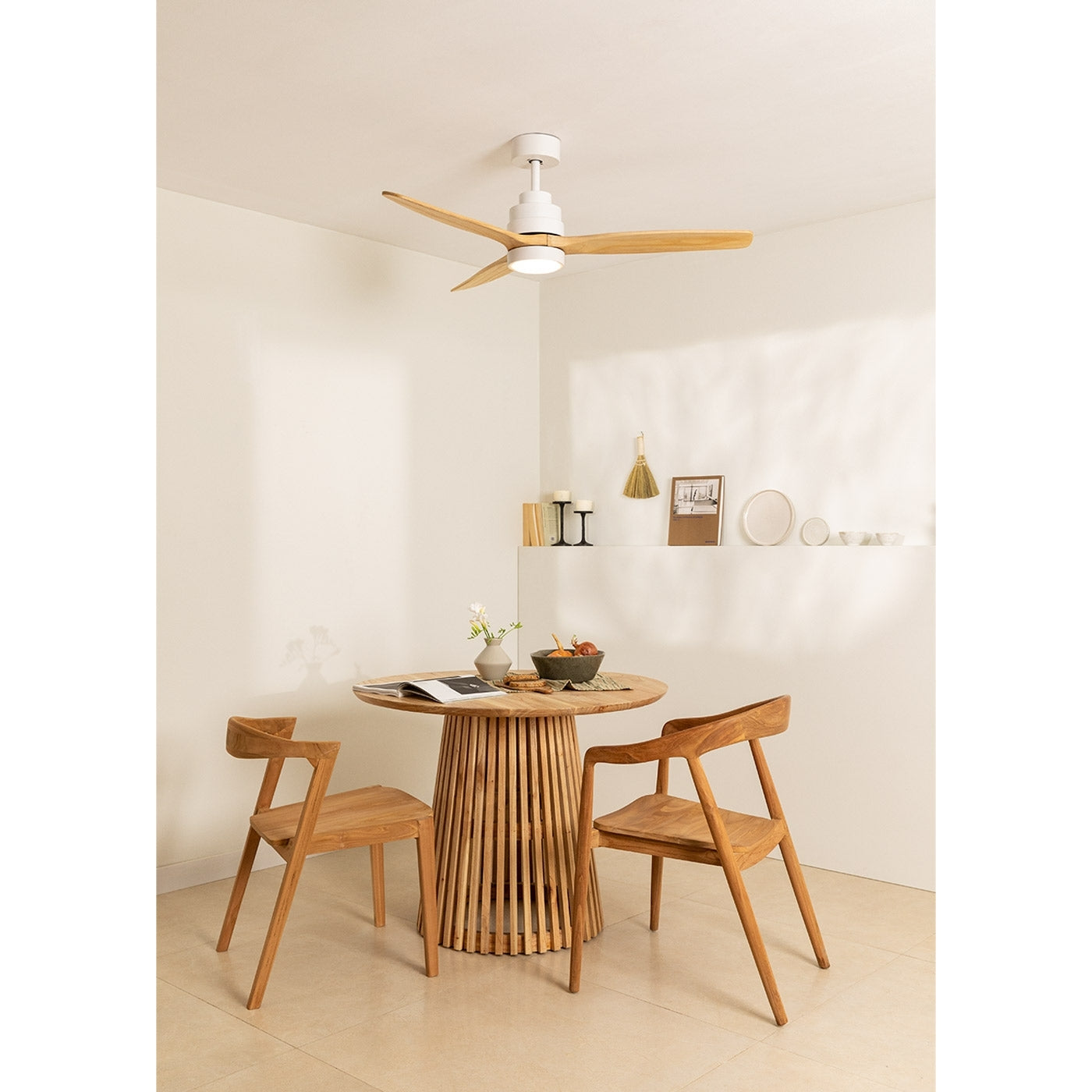 Wind Stylance M - Ventilatore da soffitto silenzioso 100% legno - Con luce e WIFI + telecomando - Bianco e legno naturale