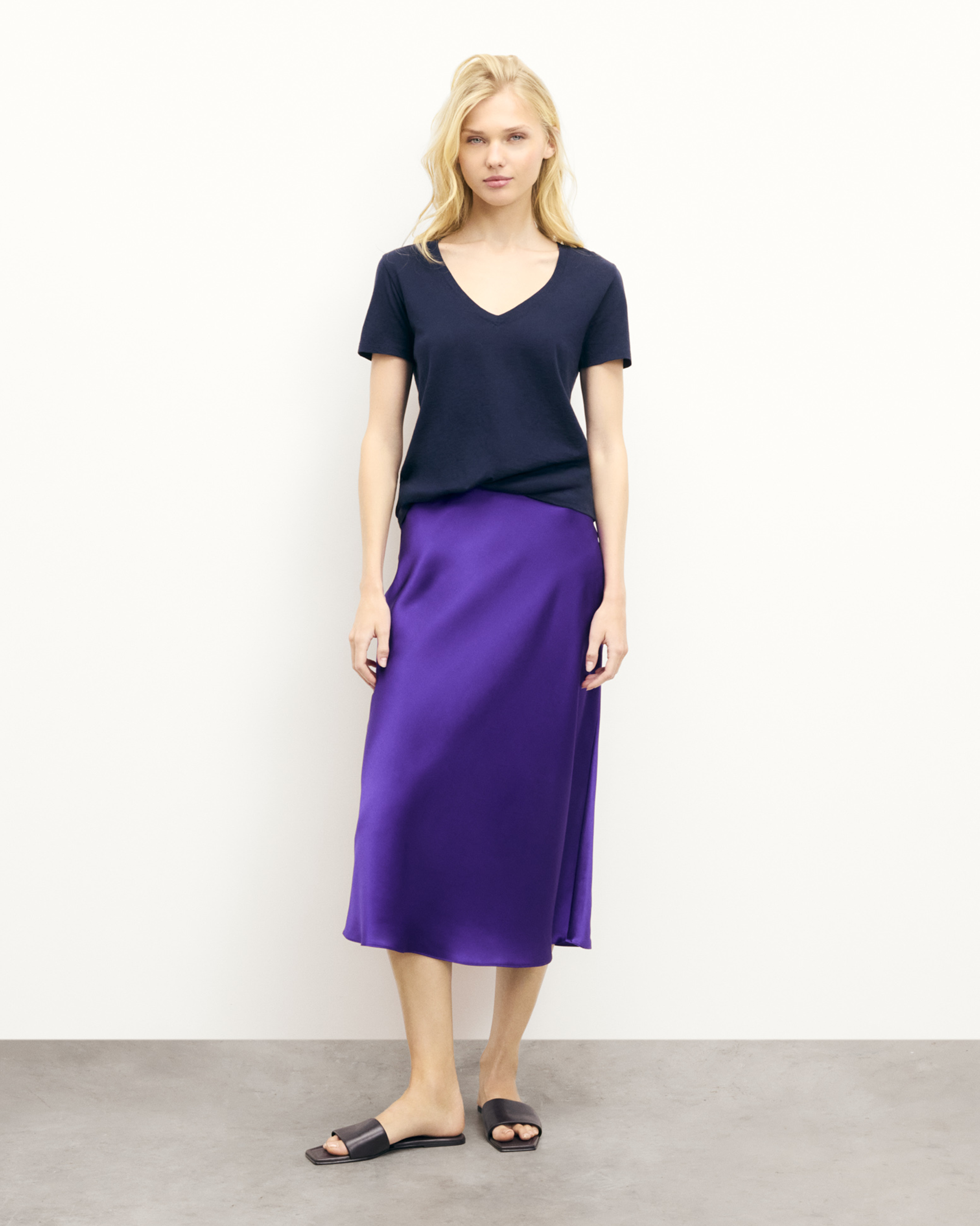 Falda Gina Midi - Morado medianoche