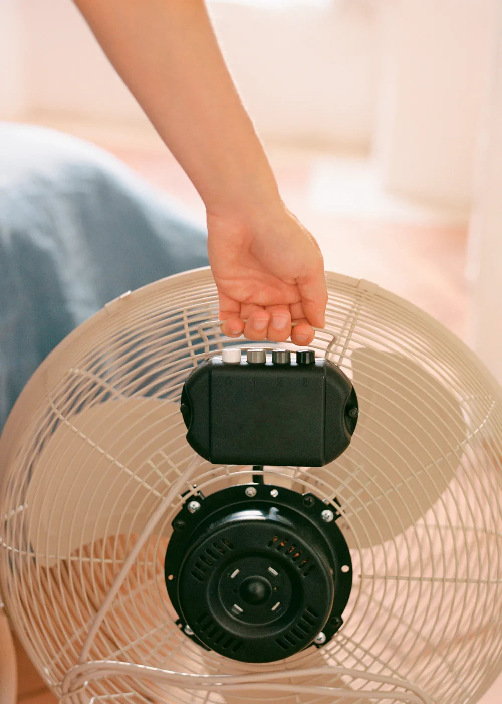 Air Floor Retro - Industrial Floor Fan - 16" - Sand