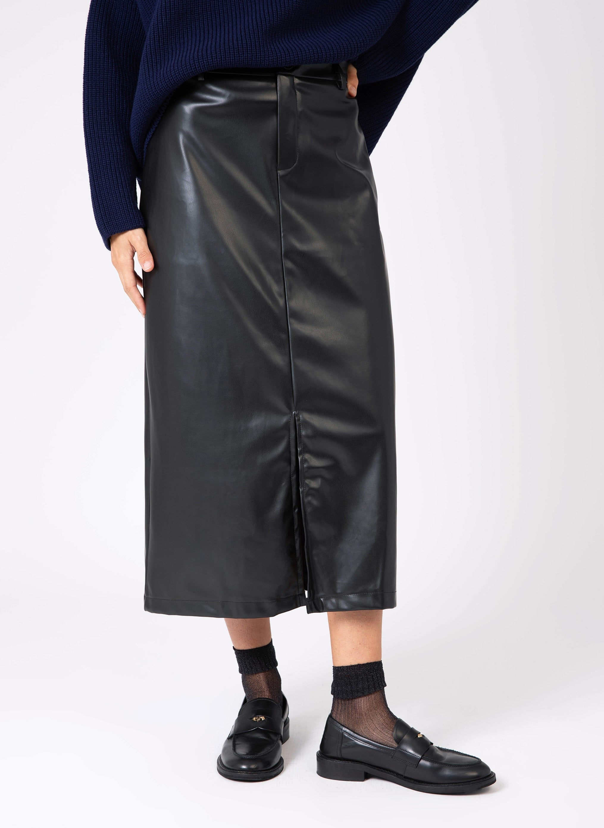 Julina Midi Skirt Black