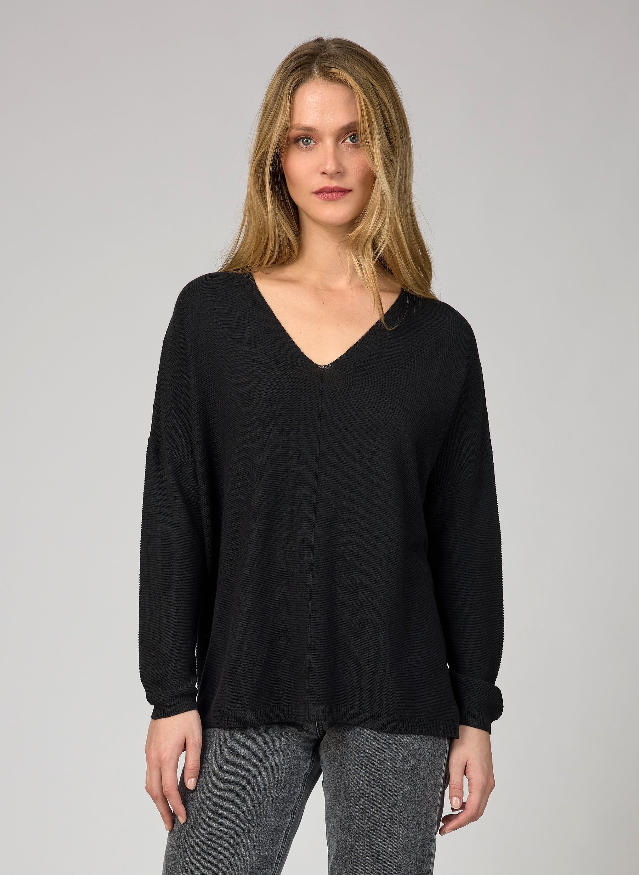 Lamajaic Sweater Black