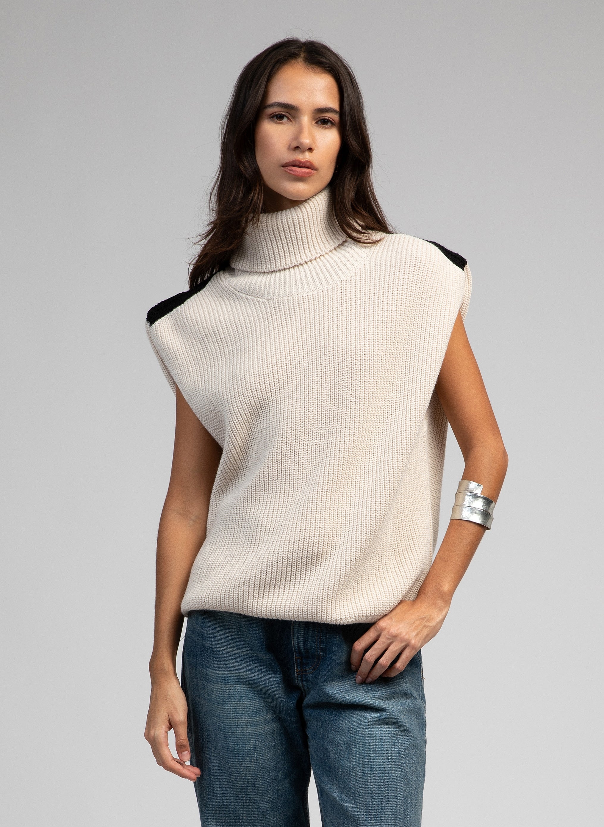 Lariana Ecru Sweater