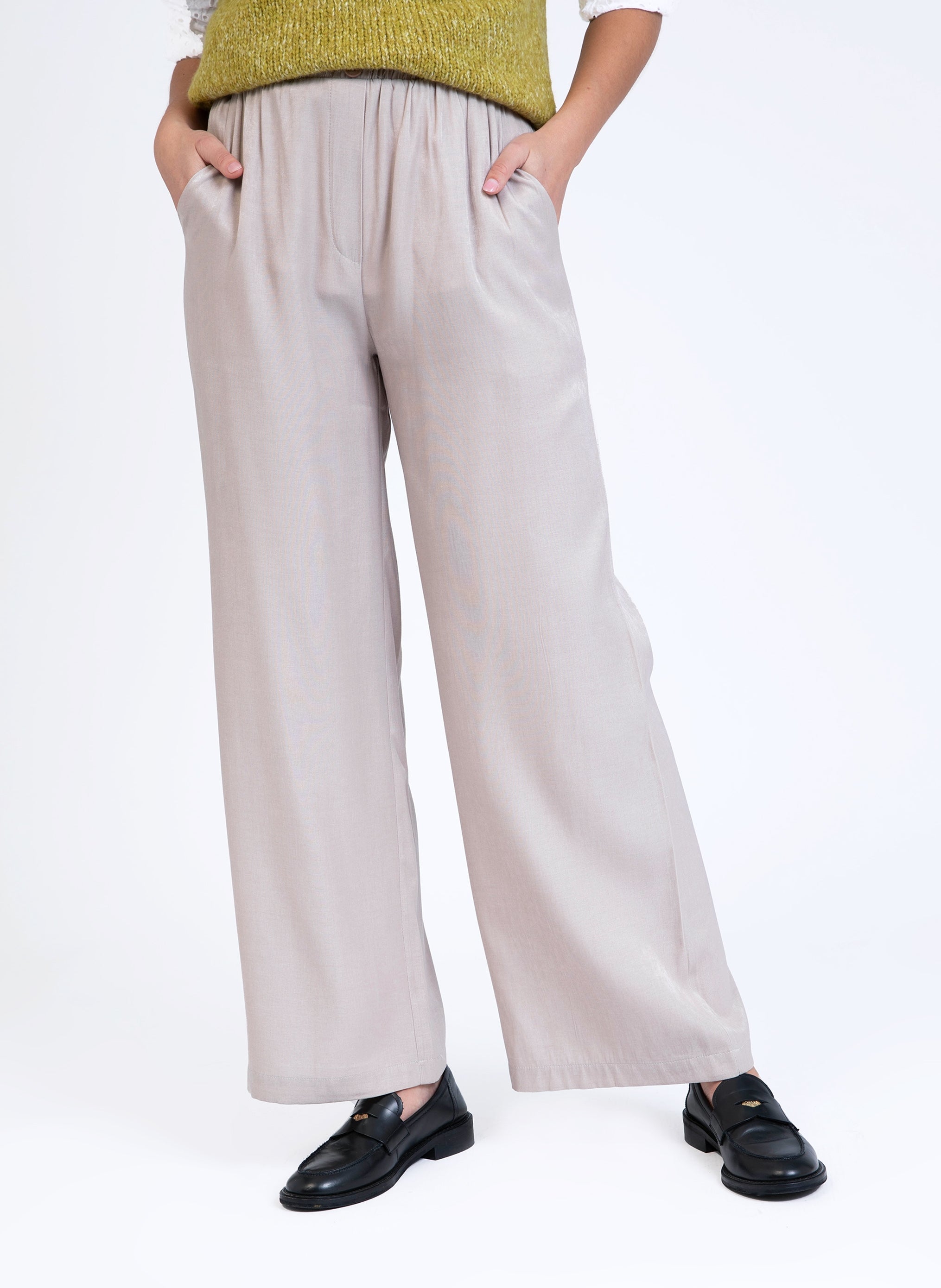 Pantaloni Poemy Sable