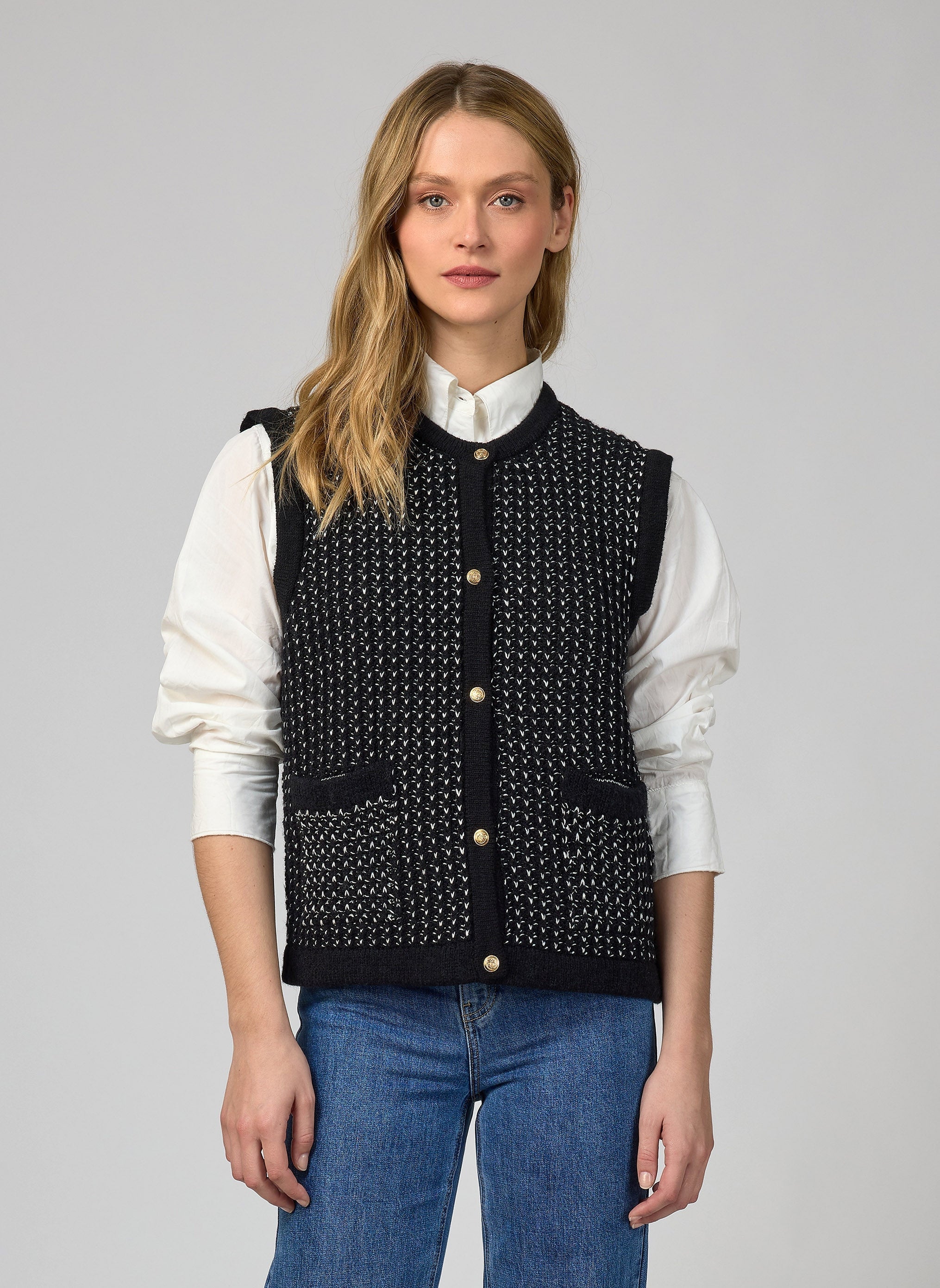 Vindra Cardigan Black